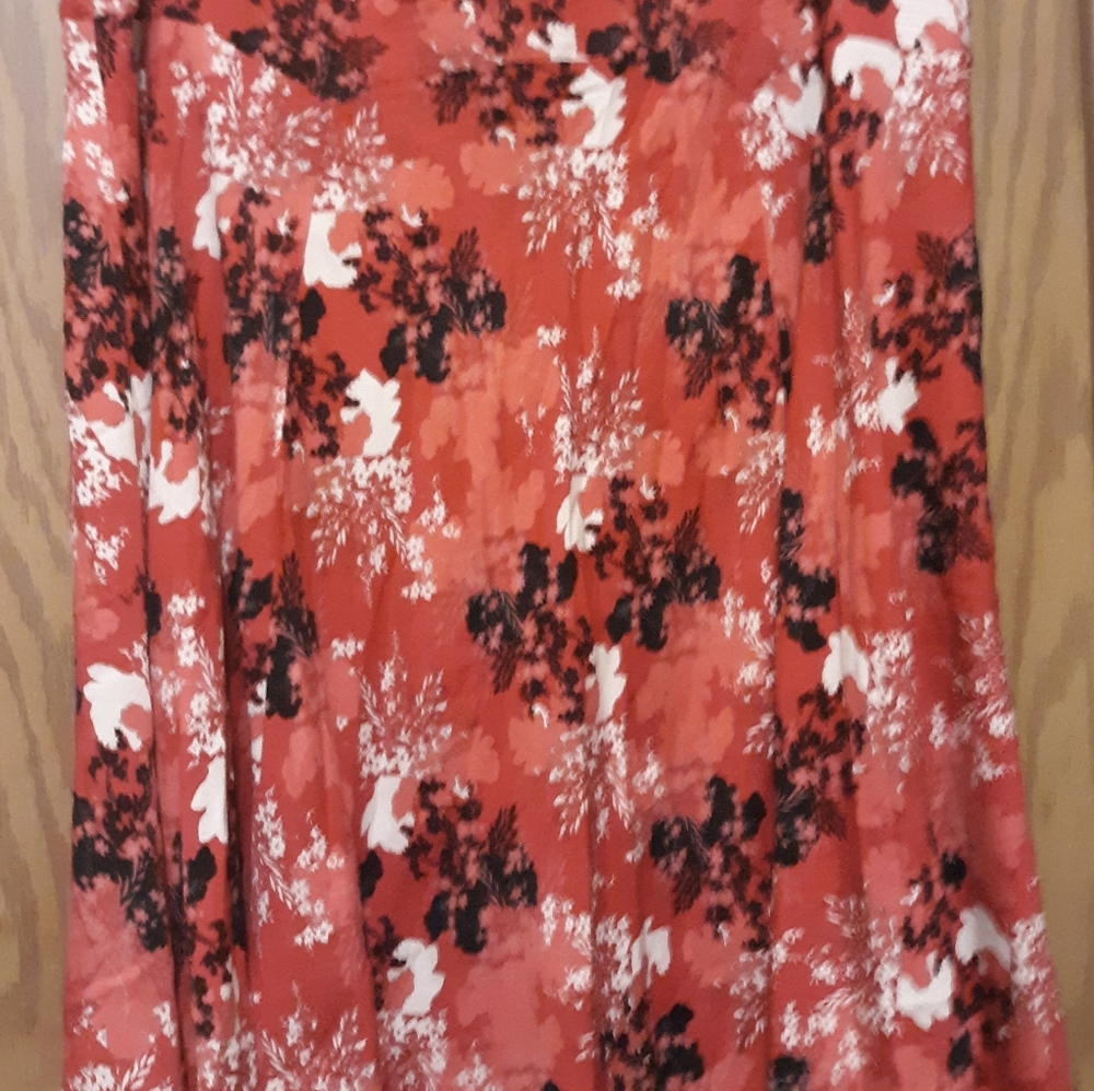 Madison Studio size 18W oriental print skirt